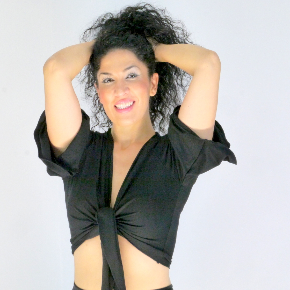 Wickeloberteil in schwarz/Bolero in schwarz aus Viskosejersey / Kurzes Oberteil in schwarz