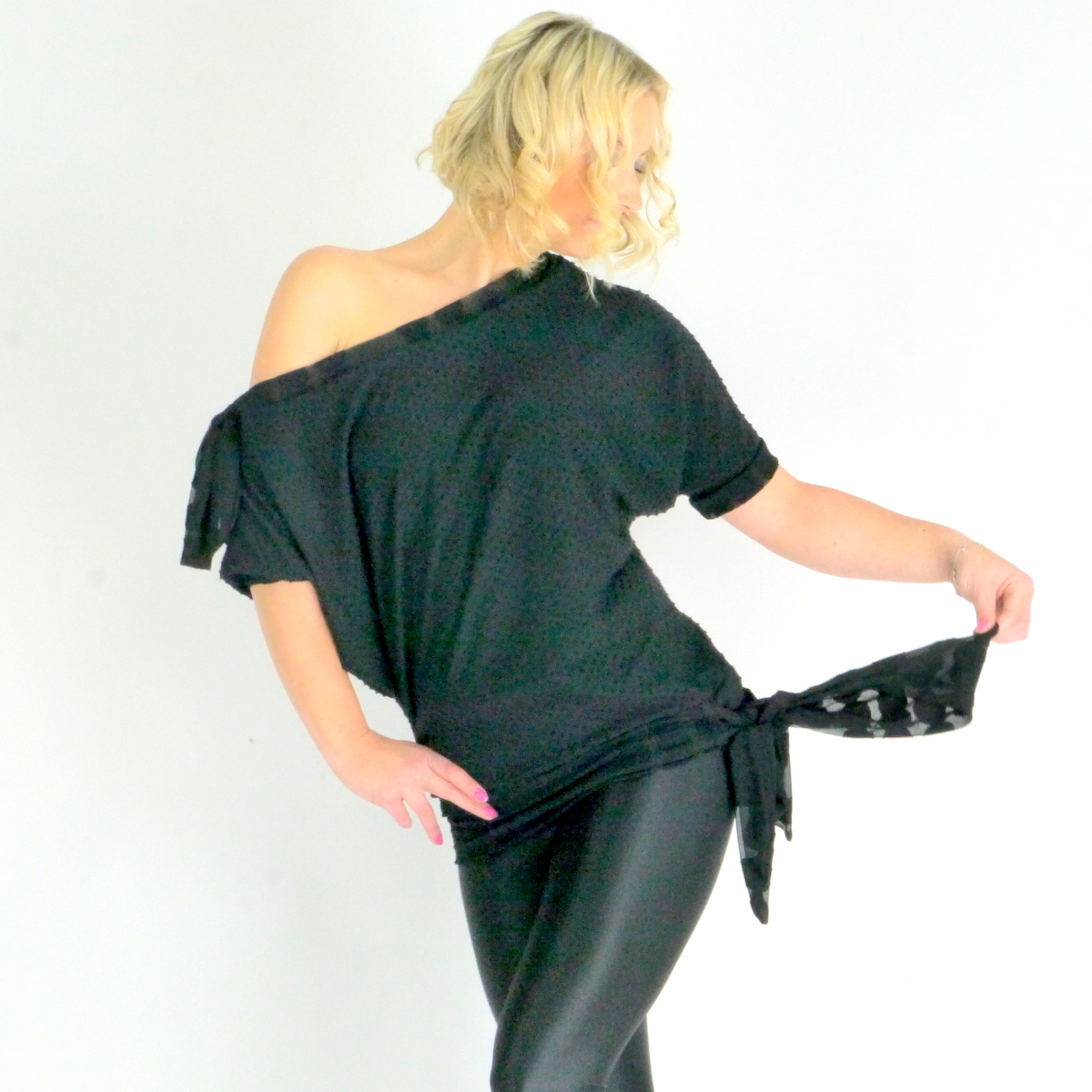 Oberteil aus Viskosejersey und Chiffon