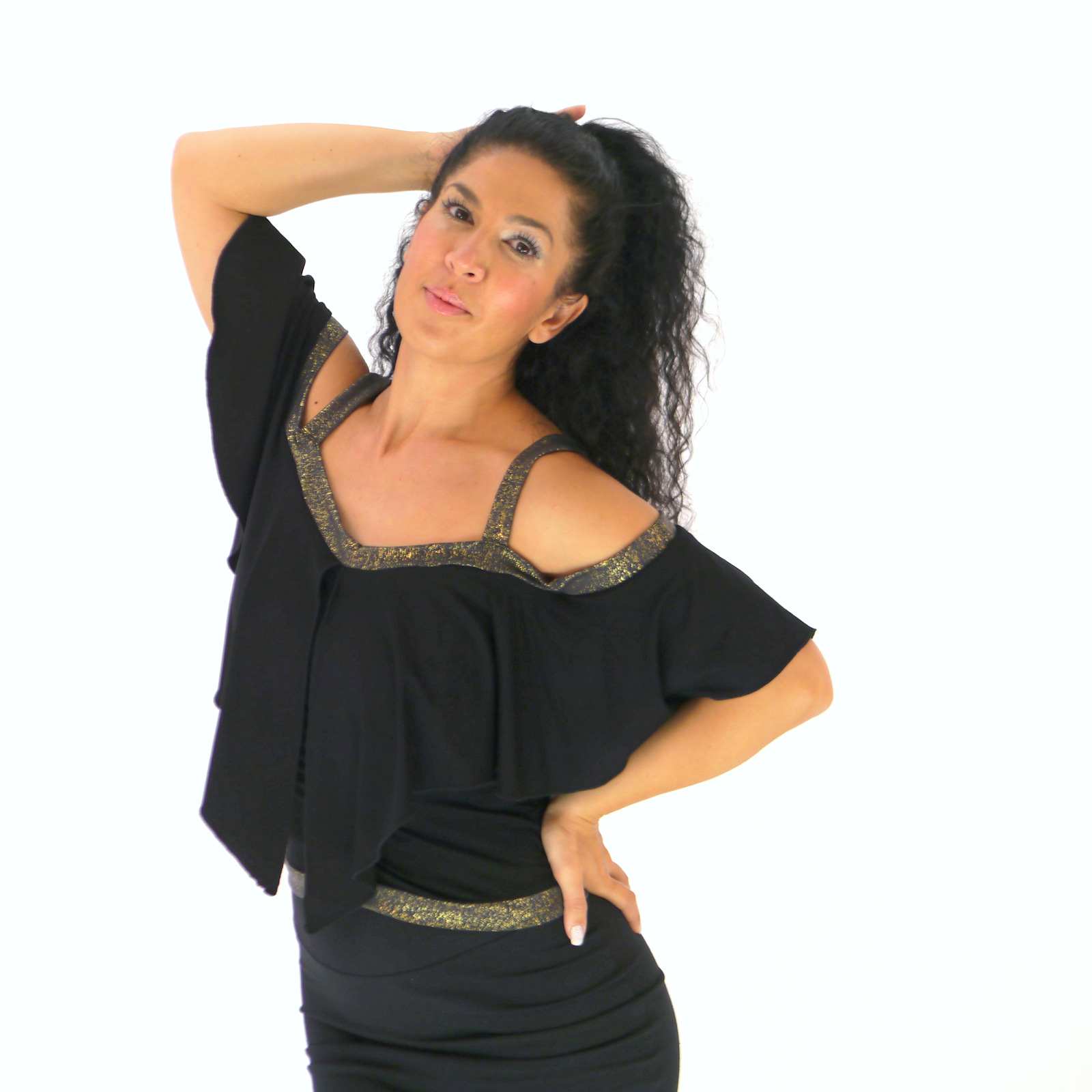 Carmen Oberteil in schwarz