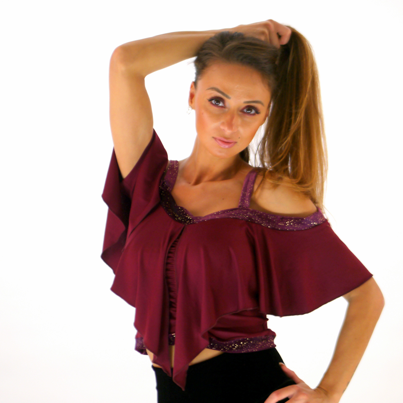 Oberteil aus Viskosejersey und Samt