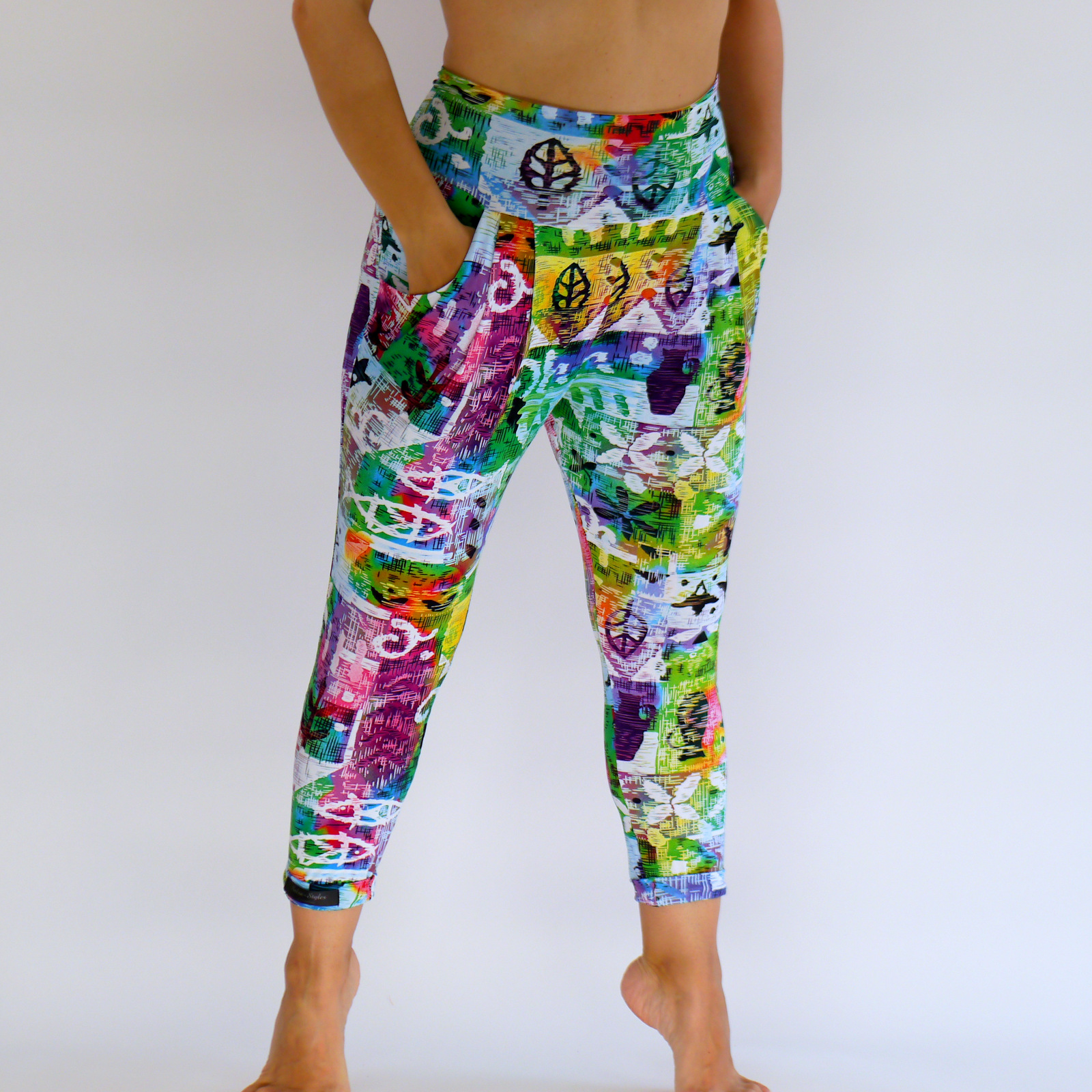 Bunte leichte Sommerhose aus Viskosejersey