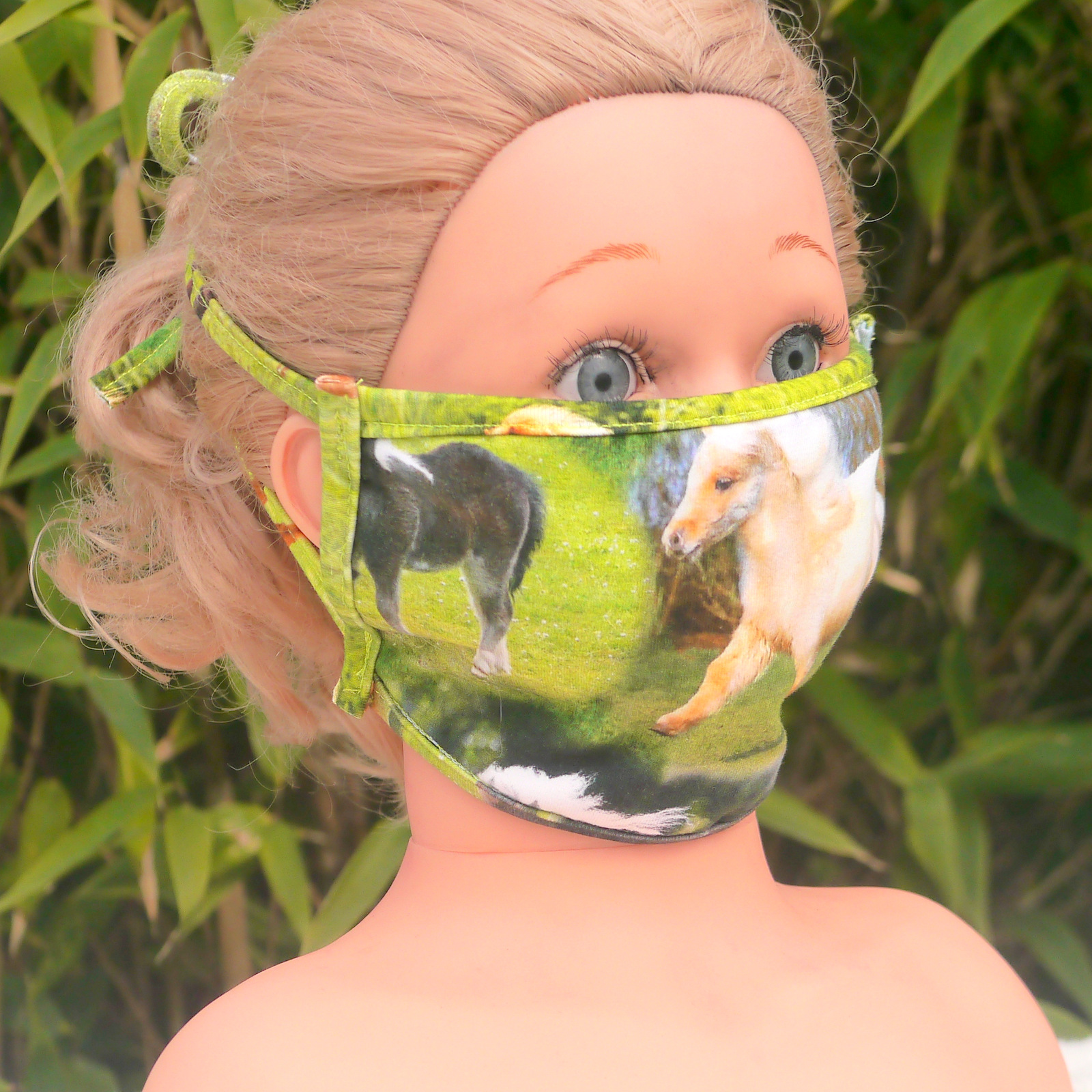 Wiederverwendbare Mund und Nasen Maske zum Binden Motiv Ponys