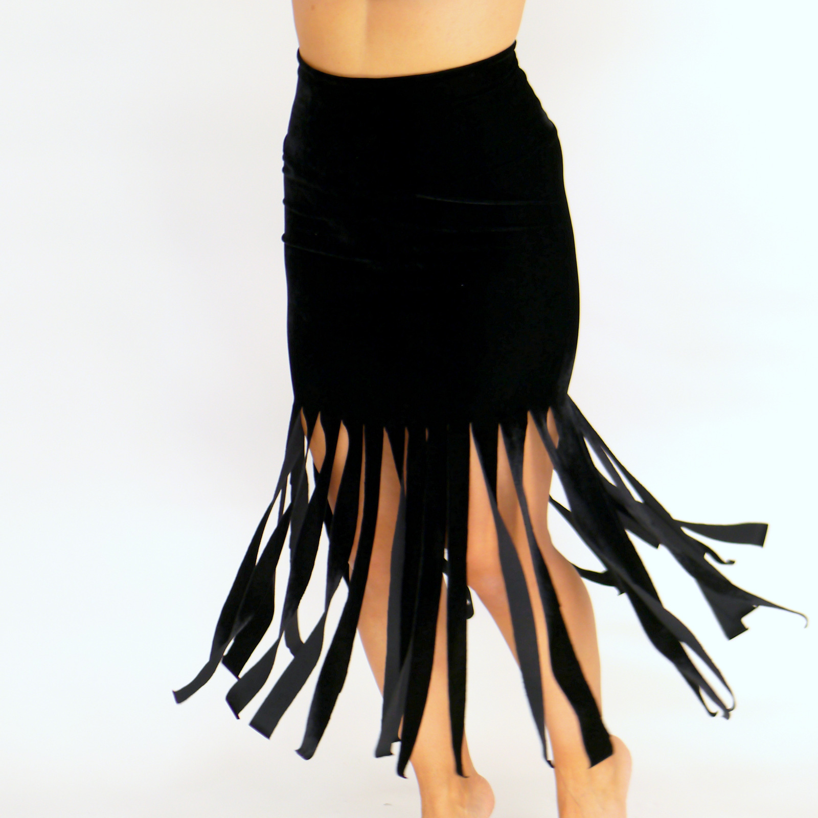 Fransen Rock aus Samt / Bleistiftrock