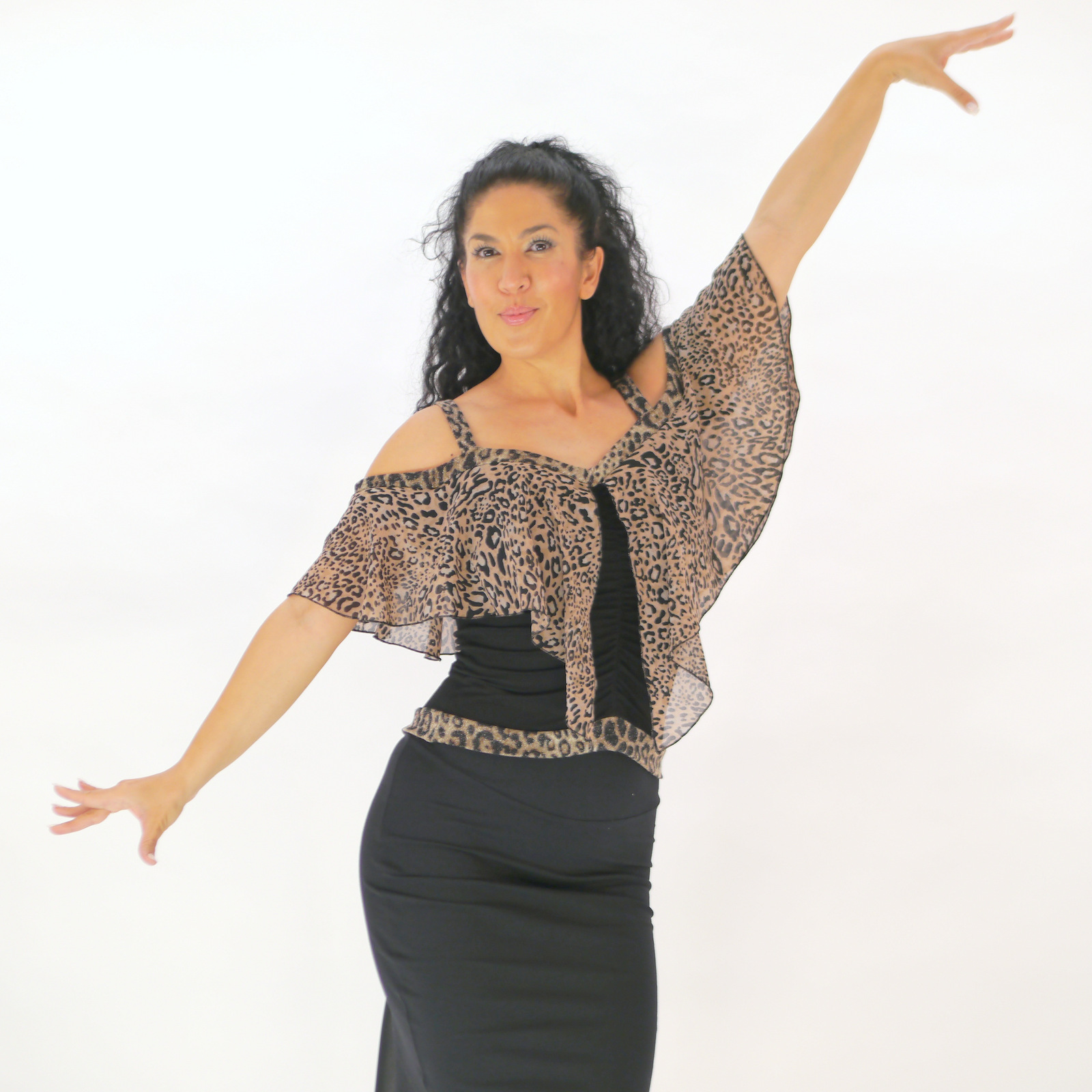 Oberteil in schwarz-braun mit Tüll Ärmel